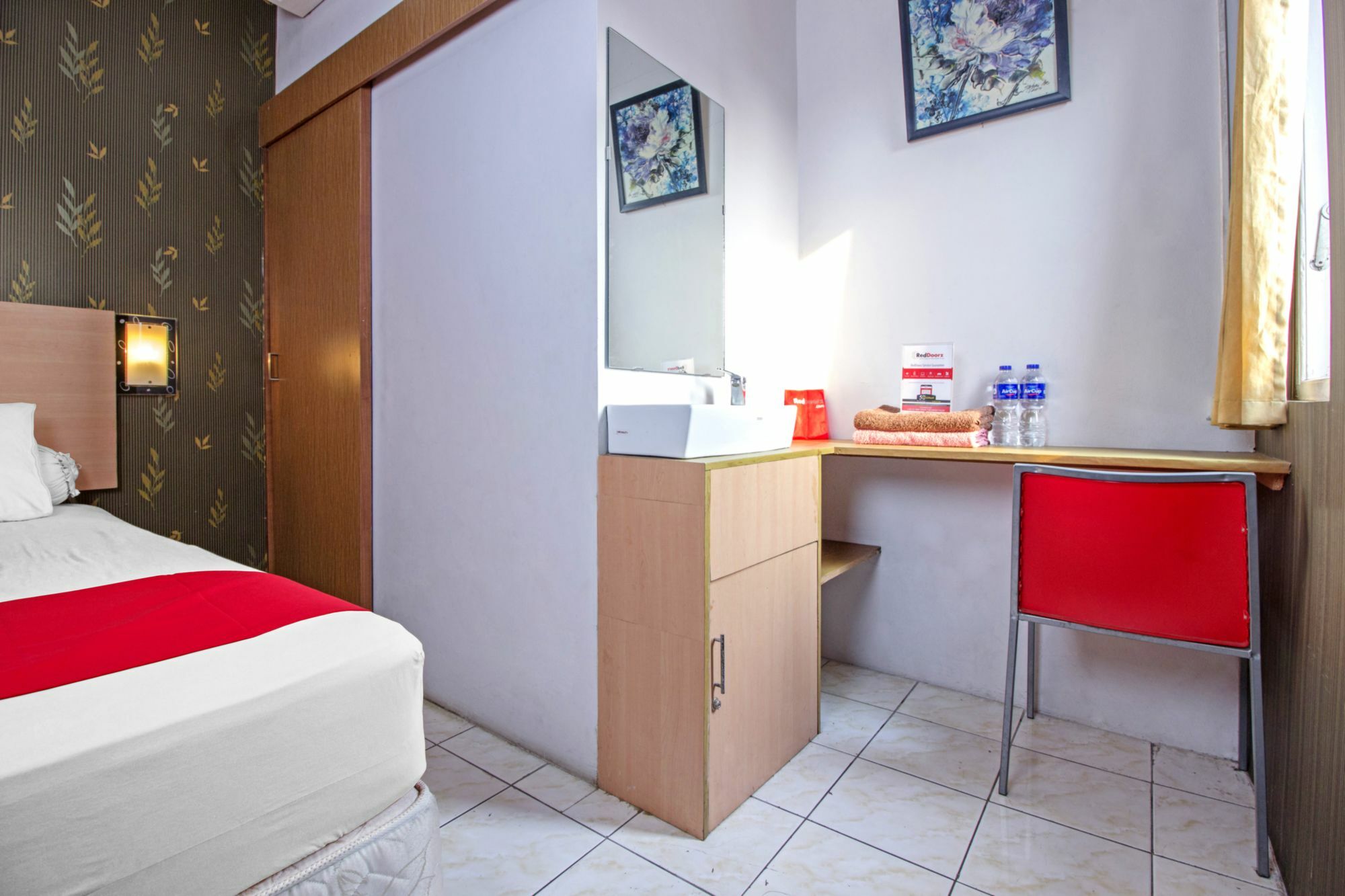 Reddoorz Syariah Near Btc Fashion Mall Bandung Esterno foto