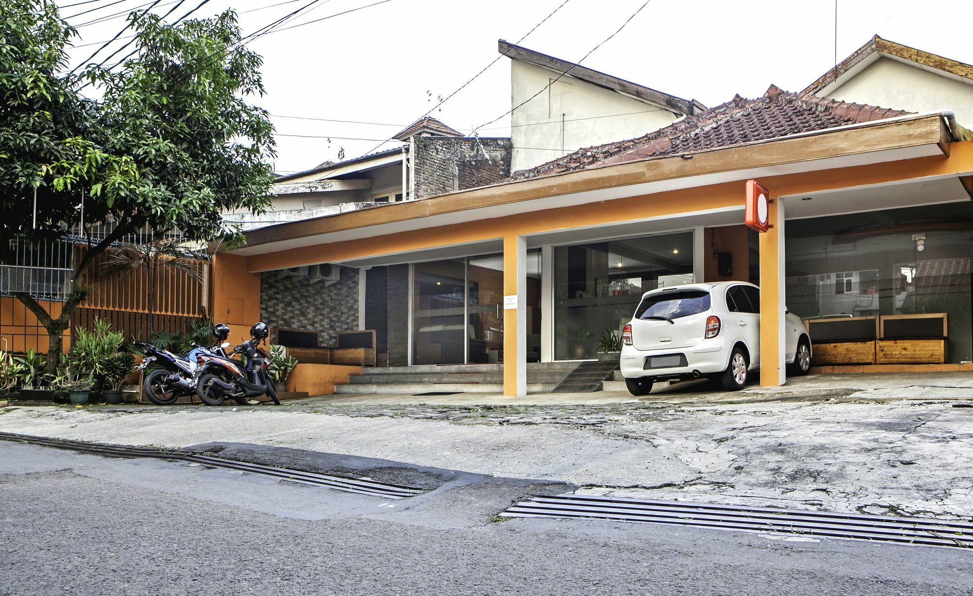 Reddoorz Syariah Near Btc Fashion Mall Bandung Esterno foto
