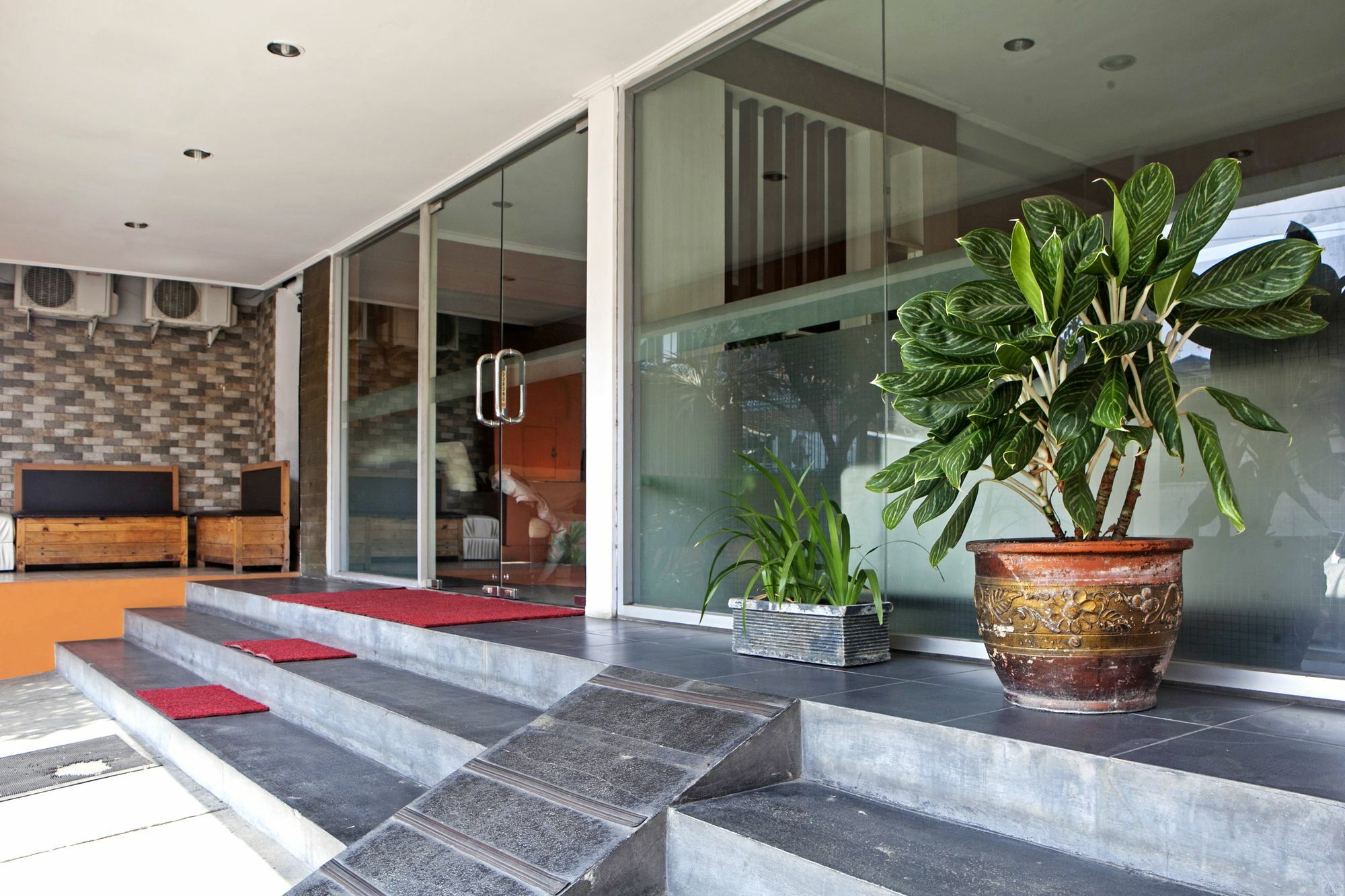 Reddoorz Syariah Near Btc Fashion Mall Bandung Esterno foto