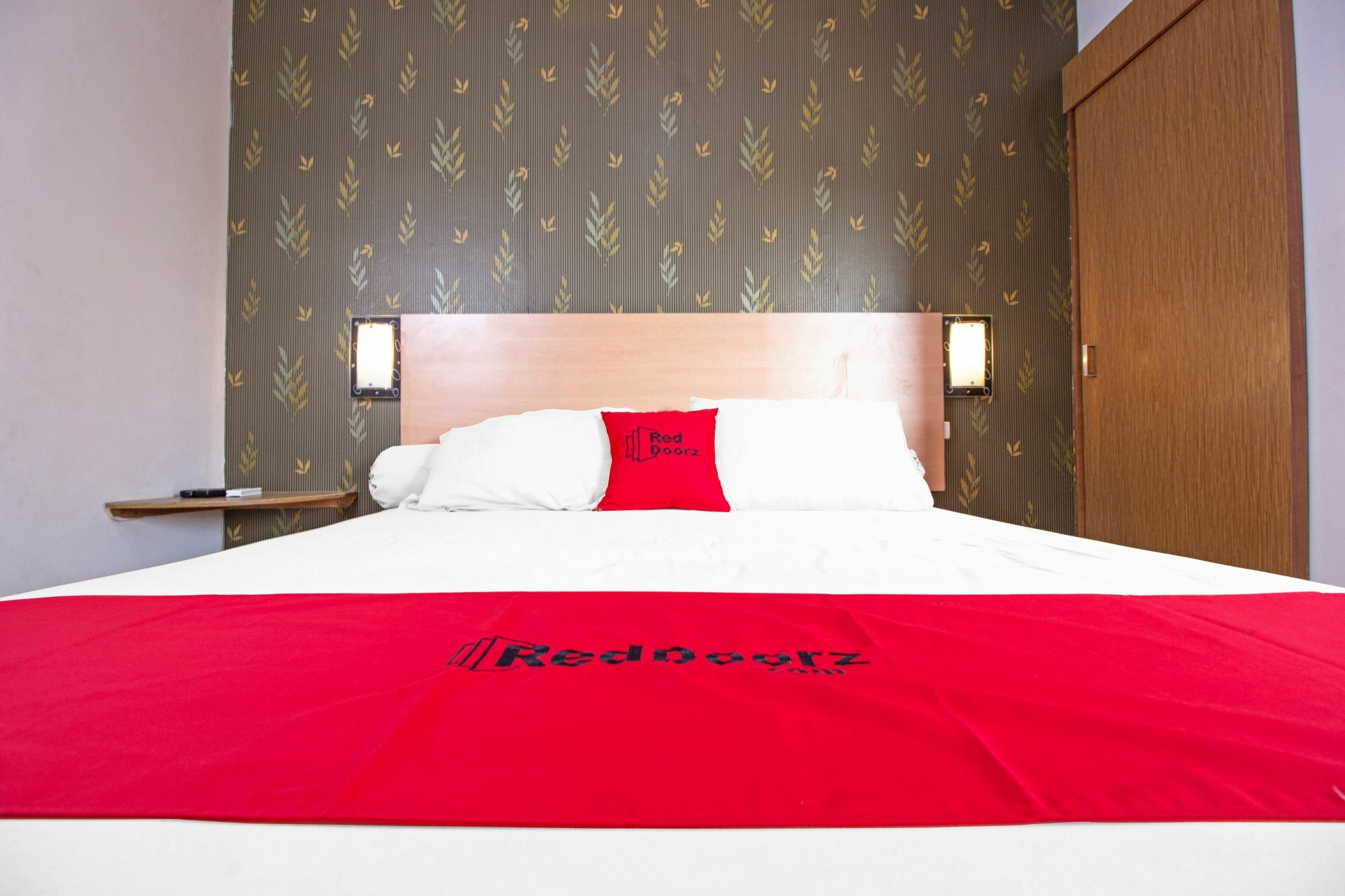 Reddoorz Syariah Near Btc Fashion Mall Bandung Esterno foto